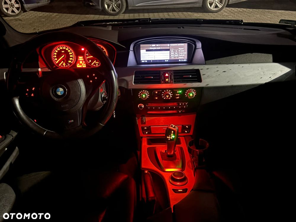 BMW Seria 5 530d - 33