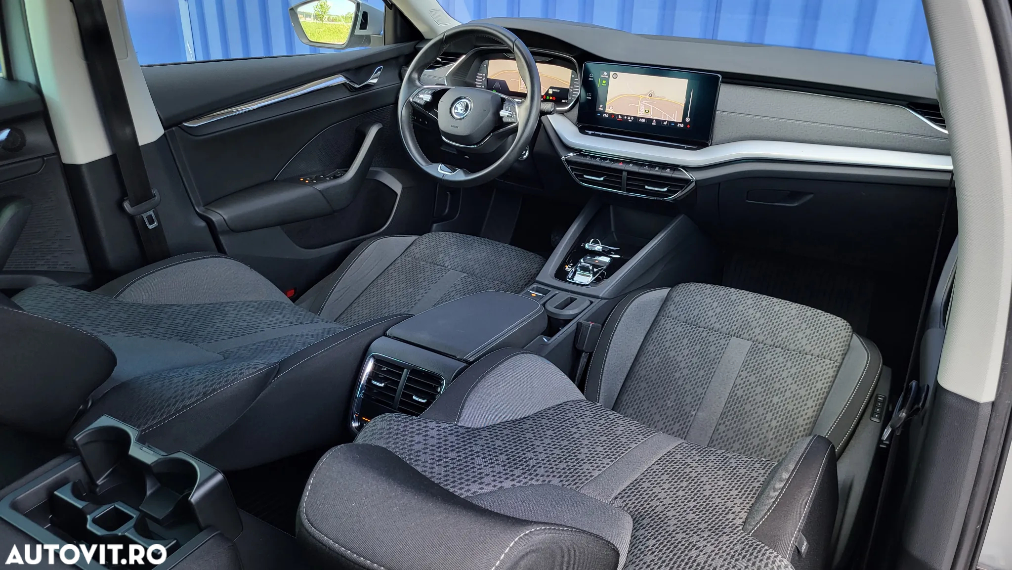 Skoda Octavia Combi 2.0 TDI 4x4 DSG Style - 5