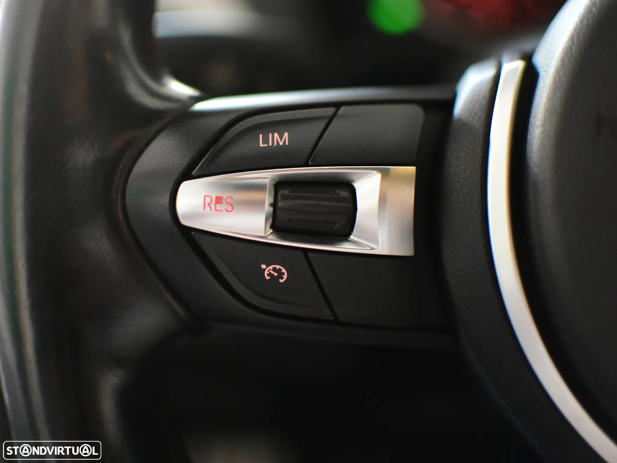 BMW 116 d Pack M - 14