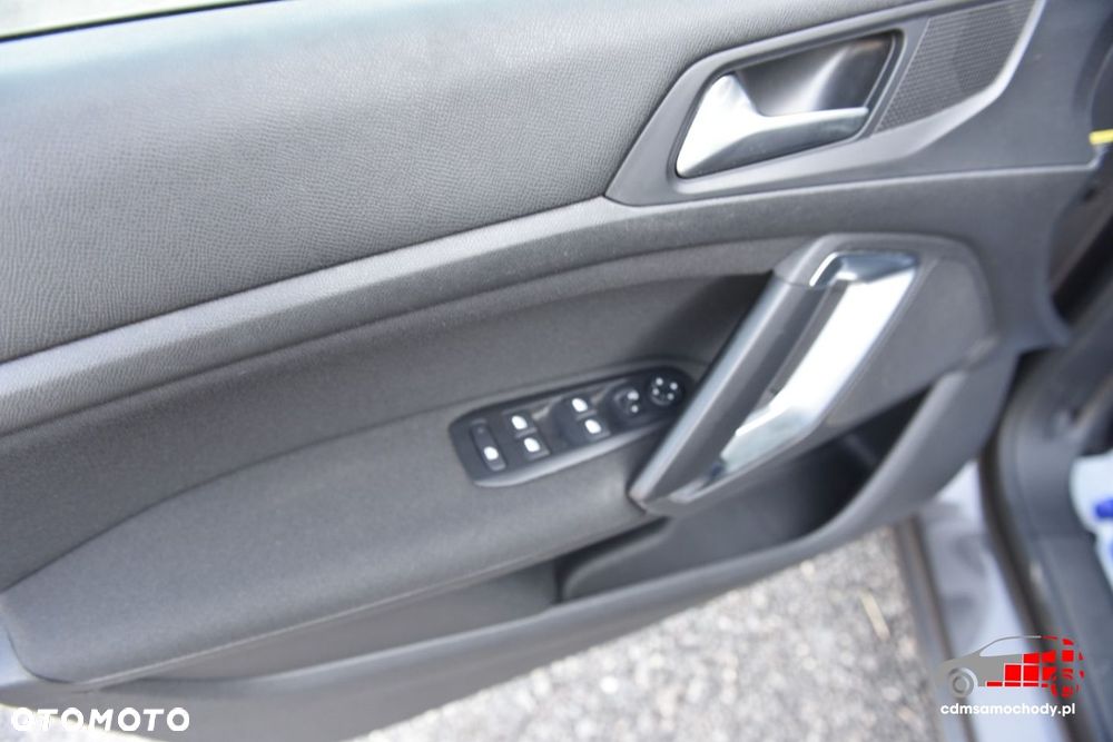 Peugeot 308 - 13