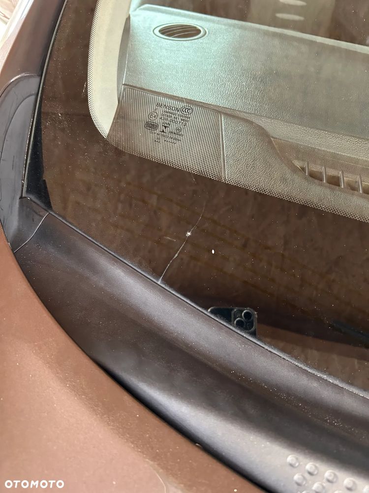 Kia Ceed 1.6 CRDi 128 Dream Team Edition - 9