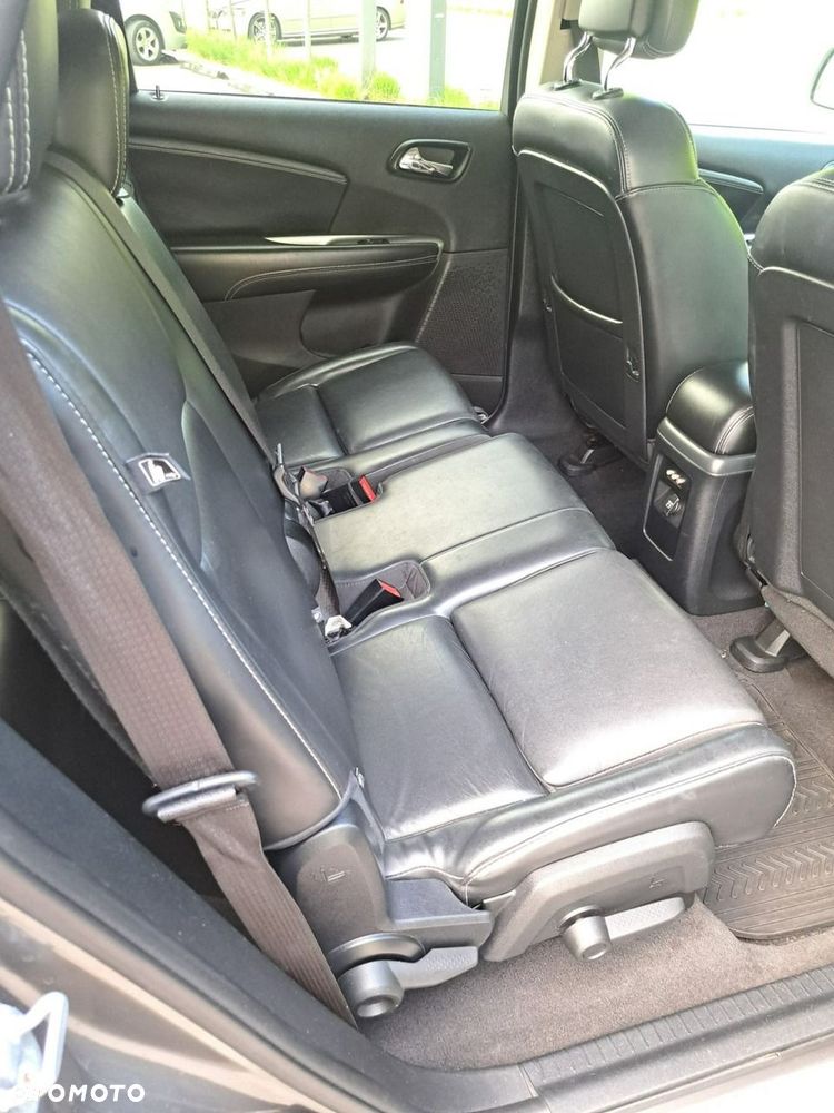 Fiat Freemont 2.0 Multijet 16V DPF Automatik Allrad Lounge - 19
