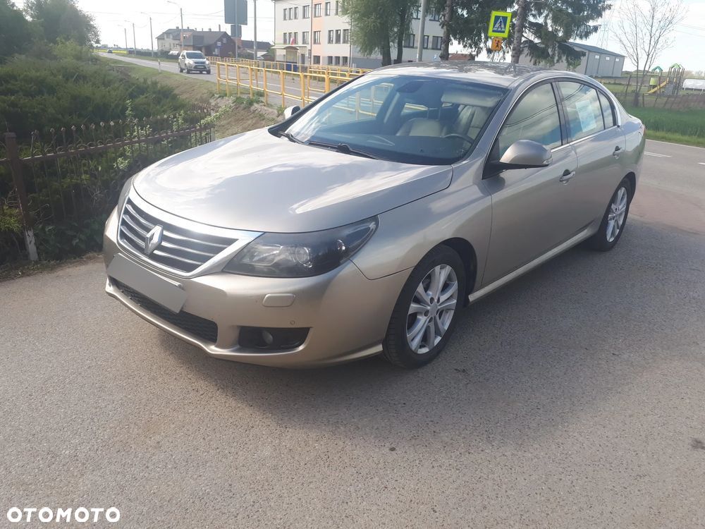 Renault Latitude - 1