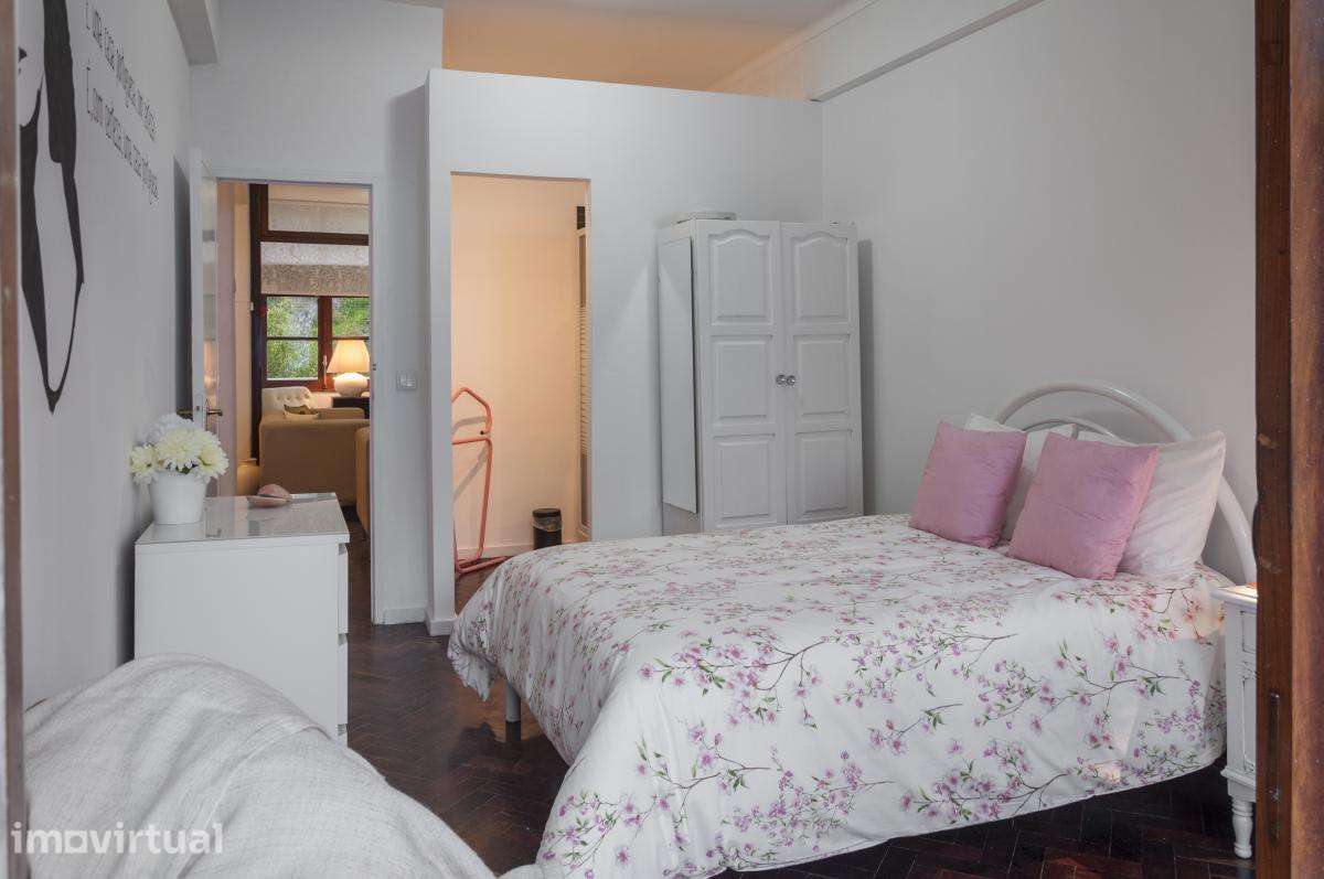 Quarto - localizado em Alcântara Lisbon - Grande imagem: 2/30