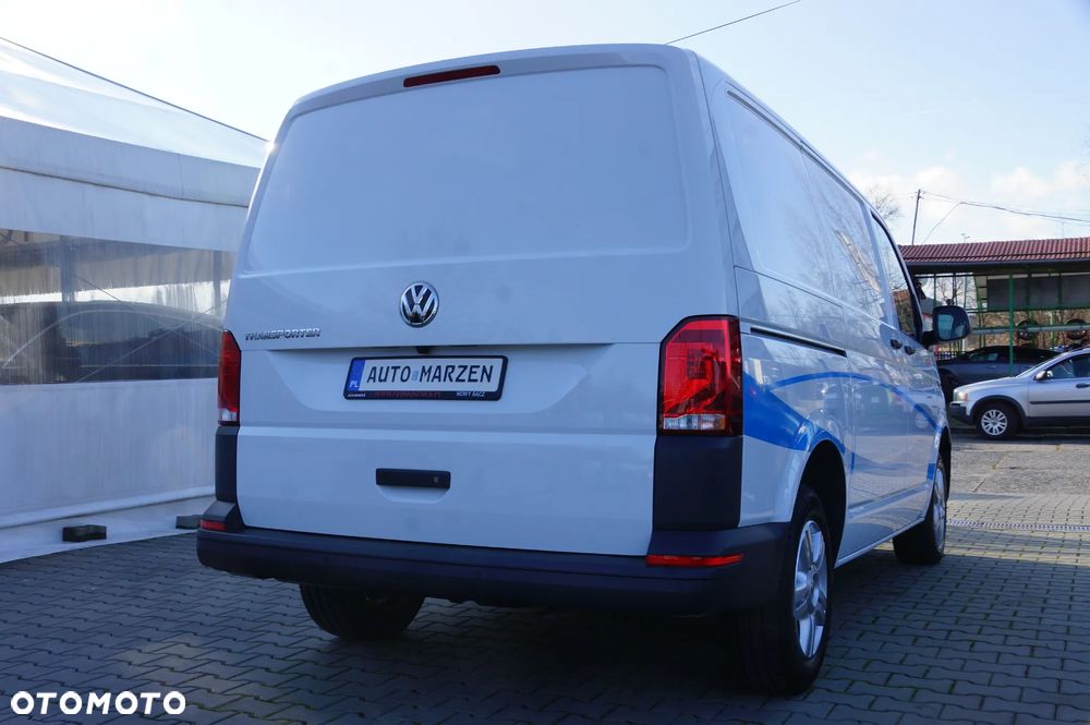Volkswagen Transporter - 8