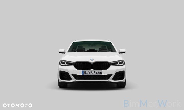 BMW Seria 5 2021 photo 2