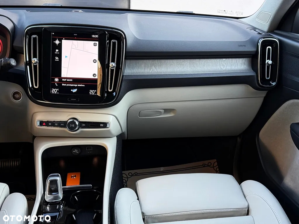 Volvo XC 40 T3 Inscription - 6