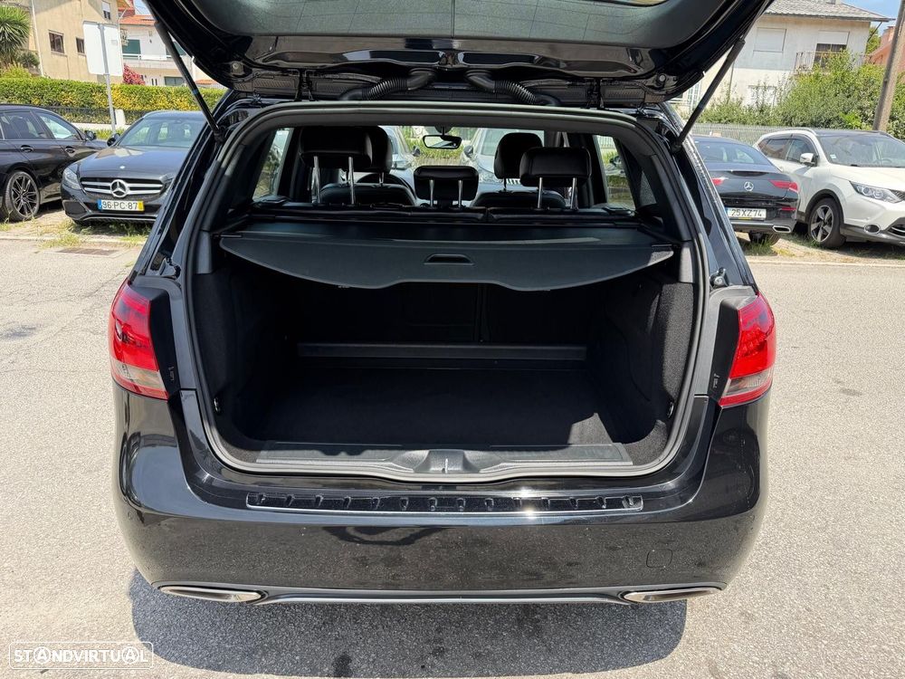 Mercedes-Benz B 180 d Urban - 14