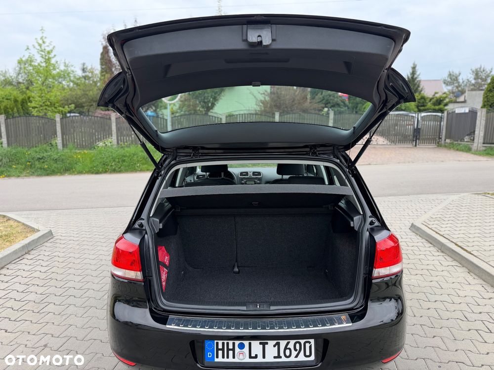 Volkswagen Golf 1.4 MATCH - 36