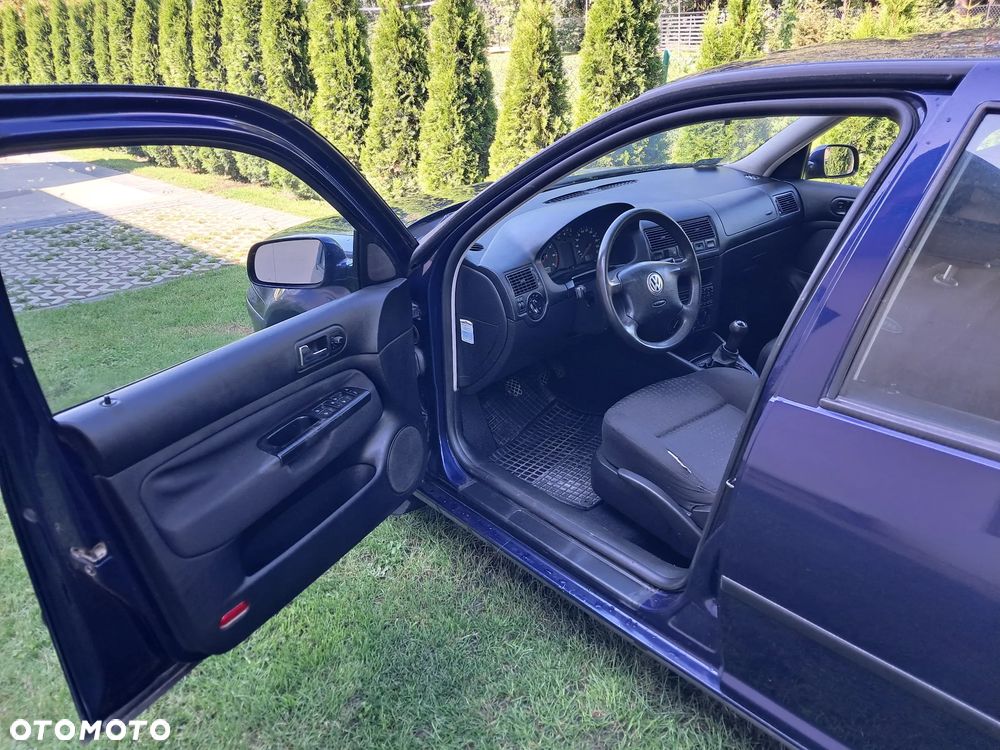 Volkswagen Golf 1.4 Q - 9