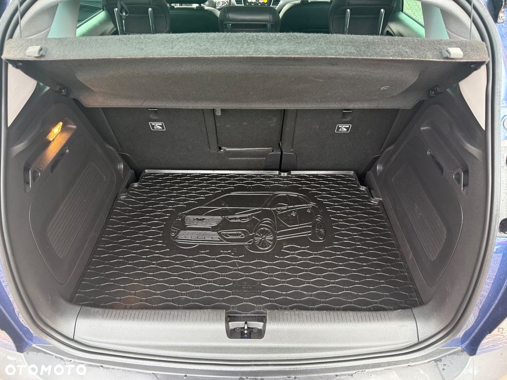 Opel Crossland 1.2 T GS Line - 31