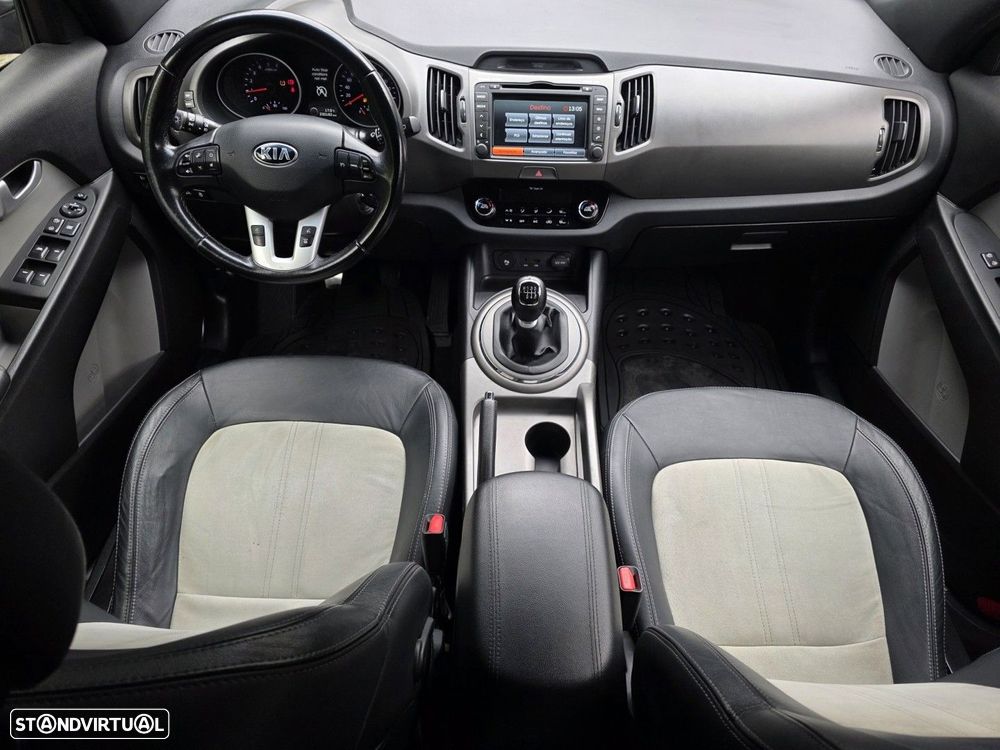 Kia Sportage 1.7 CRDI ISG Nav Line - 10