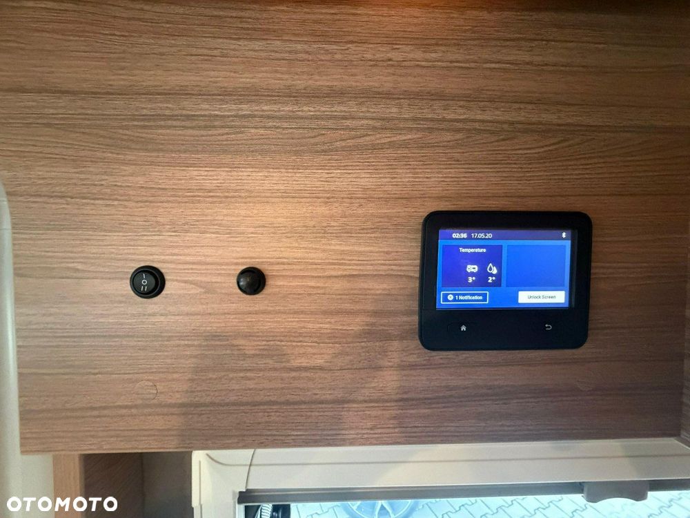 Weinsberg CaraCompact Suite MB 640 MEG - 17