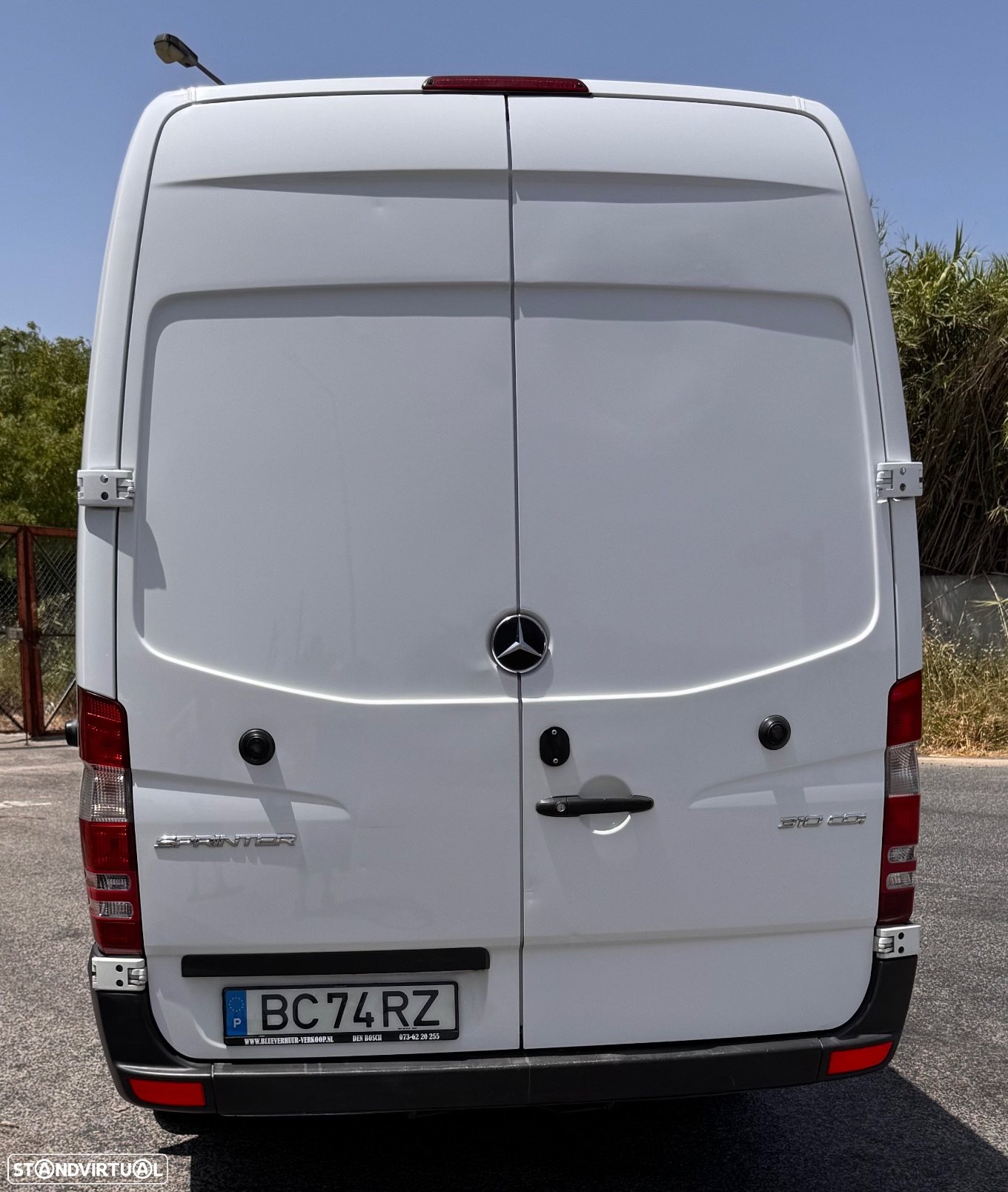 Mercedes-Benz Sprinter 310 CDI poucos km cx automático - 6