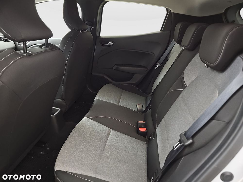 Renault Clio 1.0 TCe Evolution - 27