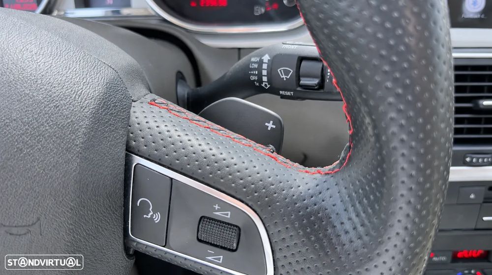 Audi Q7 3.0 V6 TDi quattro Tiptronic - 23