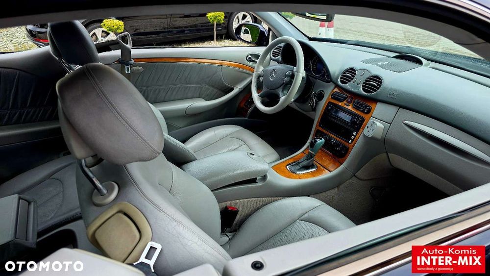 Mercedes-Benz CLK - 32