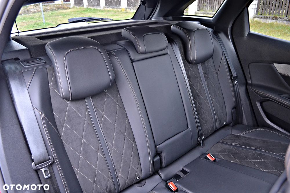 Peugeot 3008 BlueHDi 180 Stop & Start EAT8 GT - 33