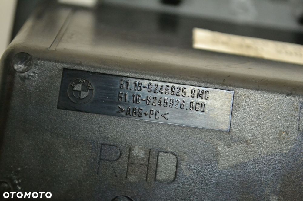 BMW E53 X5 ORGANIZER ZMIENIARKI NA PŁYTY CD 8245925 - 8