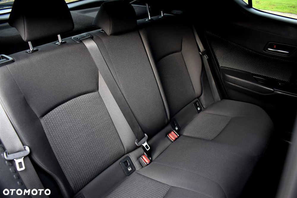 Toyota C-HR Style Selection - 17