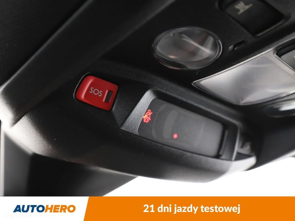 Peugeot 3008 2.0 BlueHDi GT S&S EAT6 - 36