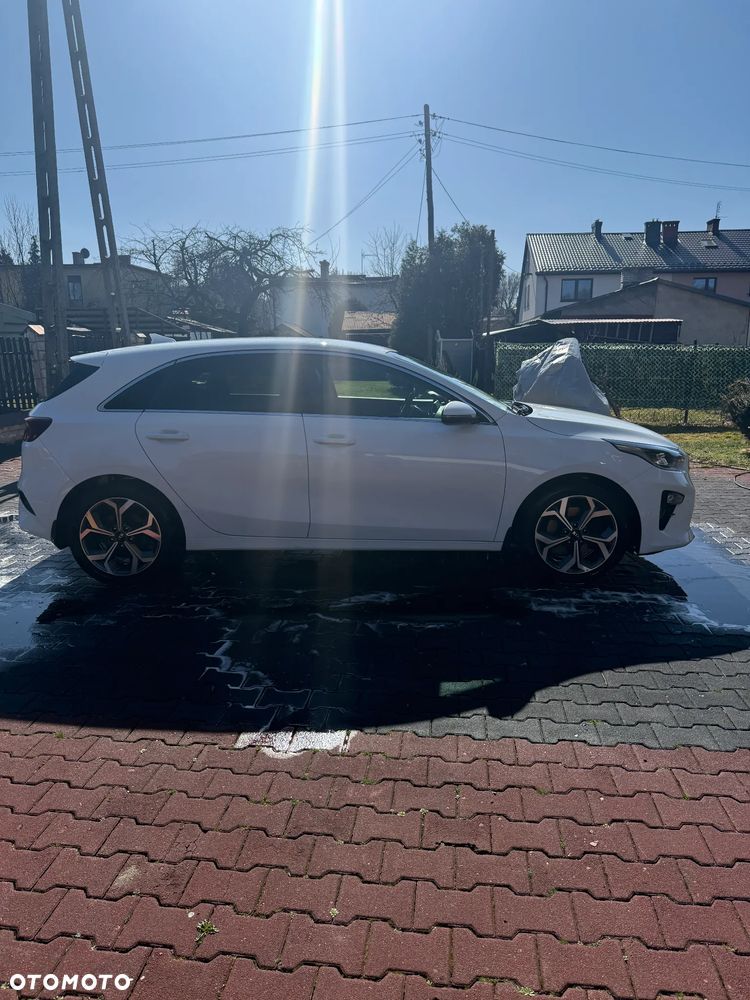 Kia Ceed 1.5 T-GDI L Business Line DCT - 7