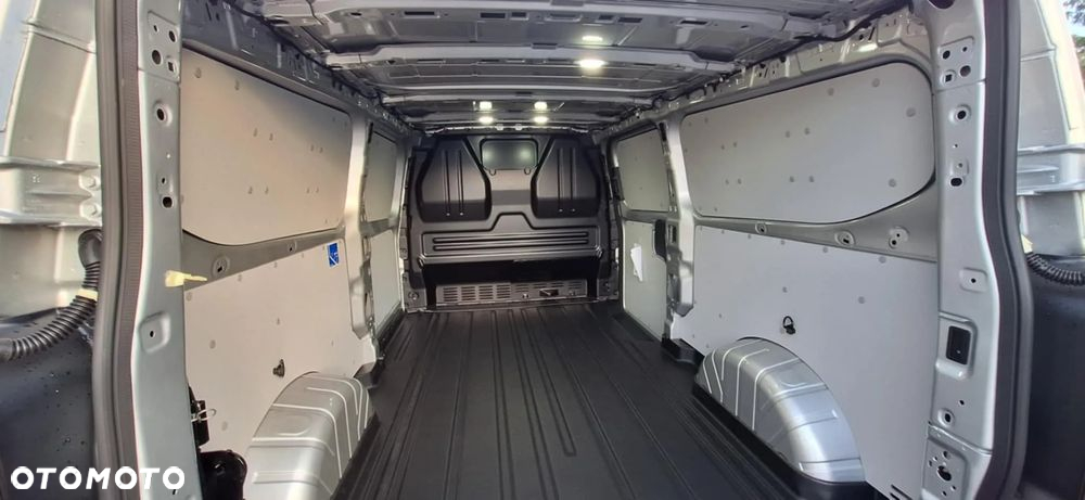 Ford Transit Custom - 4