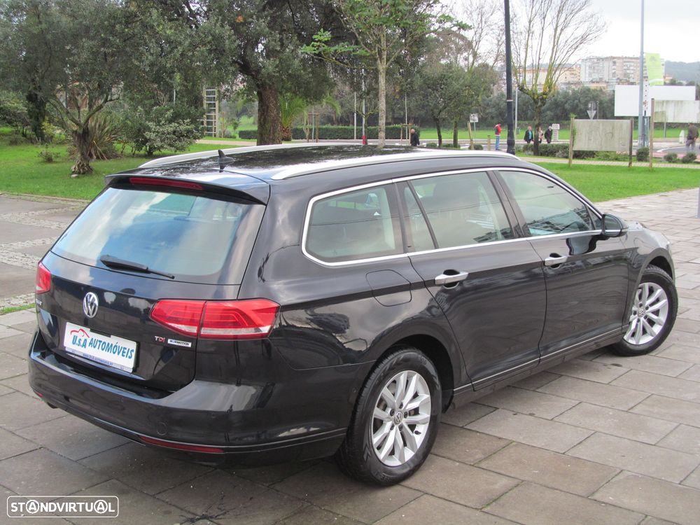 VW Passat Variant 1.6 TDI Confortline DSG - 35
