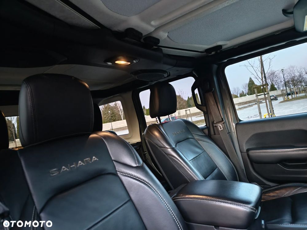 Jeep Wrangler 3.6 Unlim Rubicon EU6 - 25