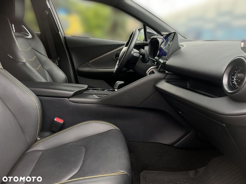 Toyota C-HR - 10