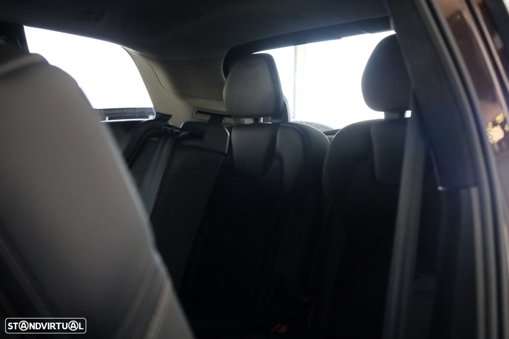 Volvo XC 90 2.0 T8 PHEV Ultra Dark AWD - 17