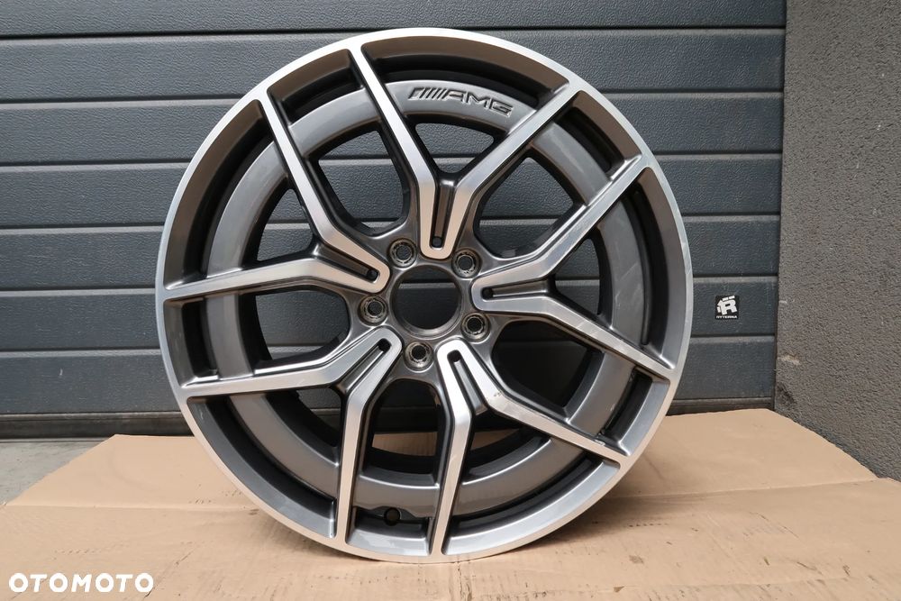 339 Felga Aluminiowa Mercedes A2134016600 9x19et49 - 2