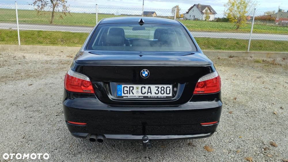 BMW Seria 5 523i Touring - 7