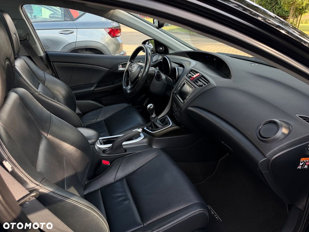 Honda Civic 1.8 Executive NAVI - 31