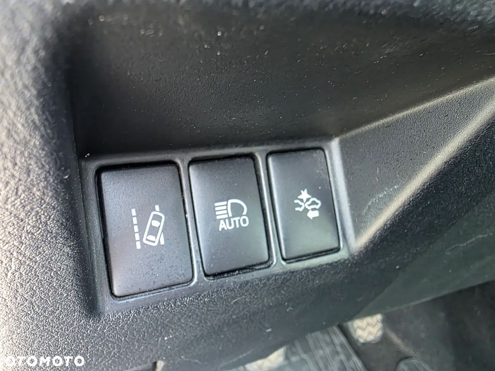 Toyota Yaris 1.5 Premium - 20