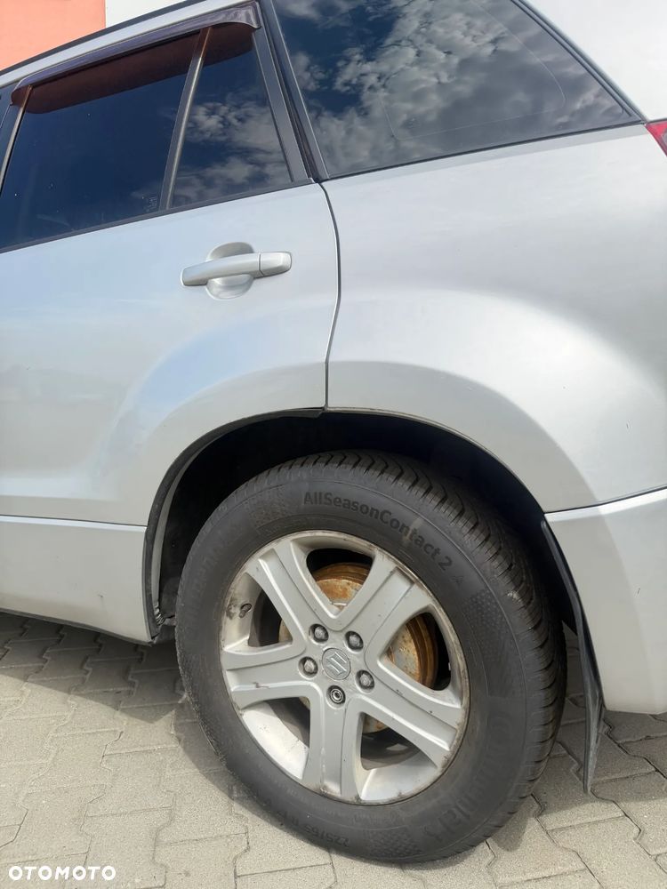 Suzuki Grand Vitara - 8
