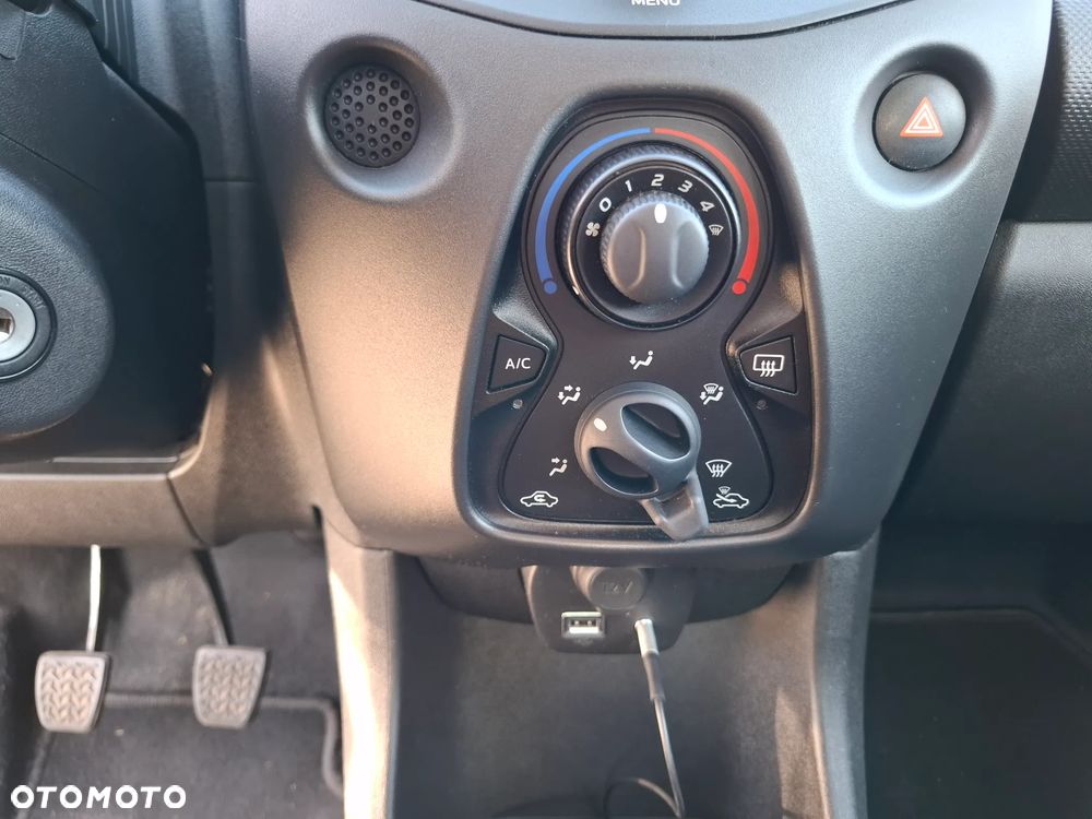 Toyota Aygo x - 8
