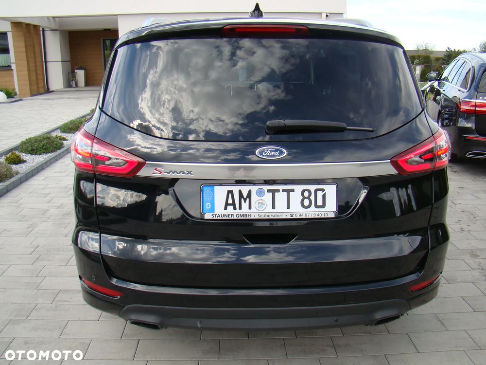 Ford S-Max 2.0 EcoBlue Titanium - 10