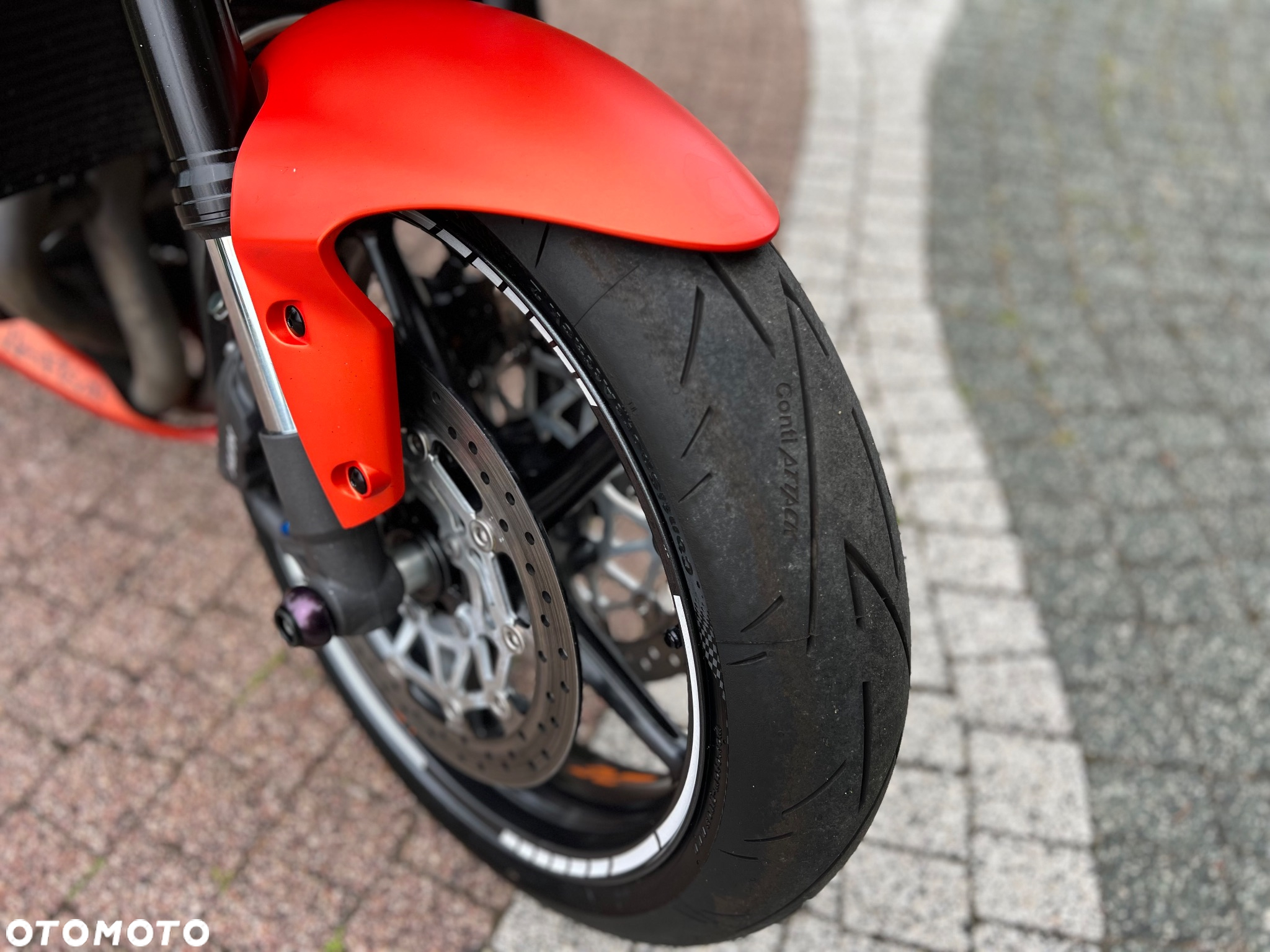 Triumph Street Triple - 3