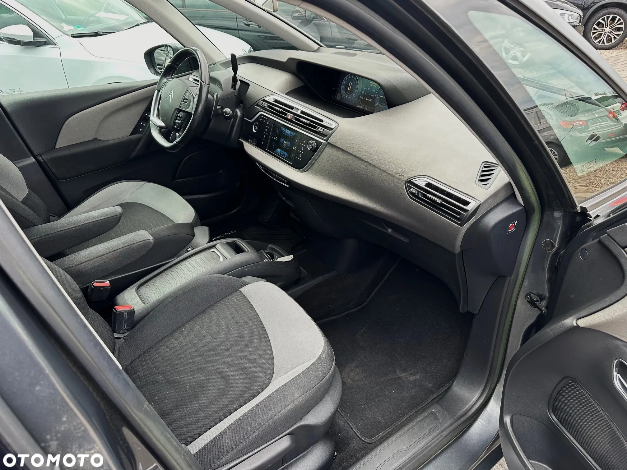 Citroën C4 Grand Picasso BlueHDi 150 EAT6 SELECTION - 13