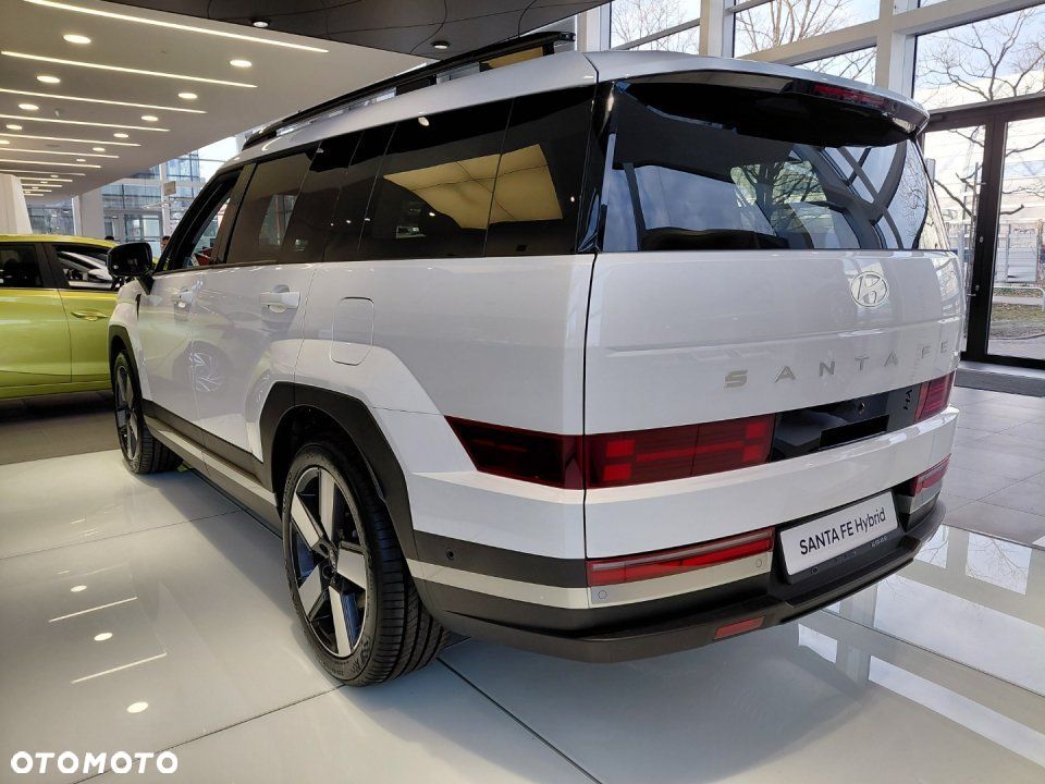 Hyundai Santa Fe - 5
