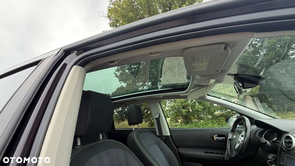 Nissan Qashqai 2.0 dCi 4x4 Tekna - 13