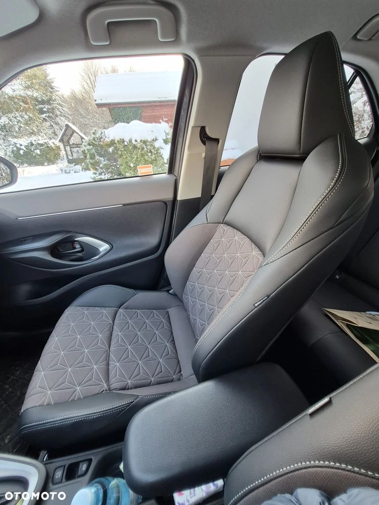 Toyota Yaris Cross - 8