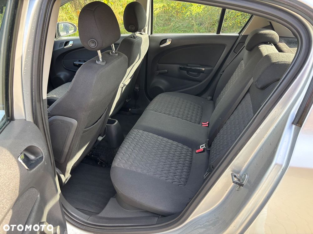 Opel Corsa - 9