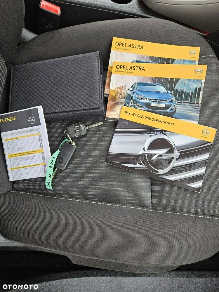 Opel Astra - 17