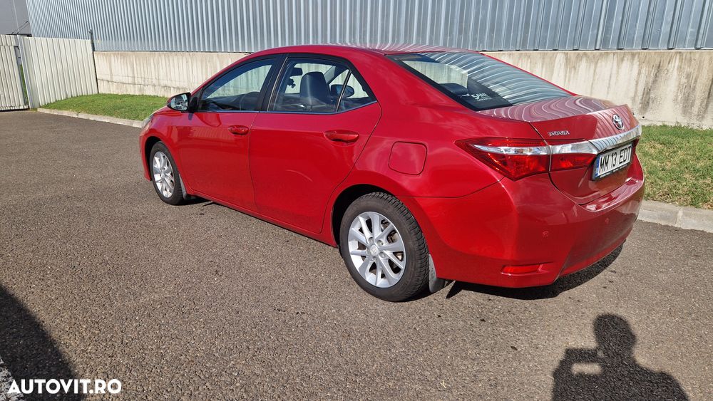 Toyota Corolla 1.4 D-4D Sol - 11