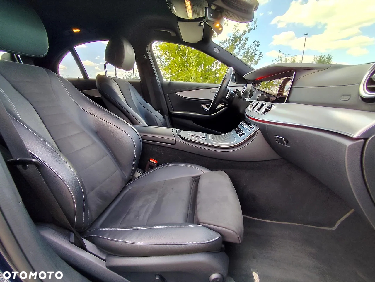 Mercedes-Benz Klasa E 220 d 4-Matic AMG - 10