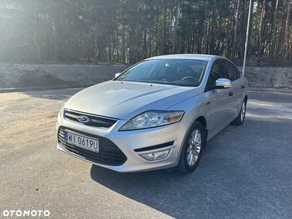 Ford Mondeo 1.6 Ambiente - 2