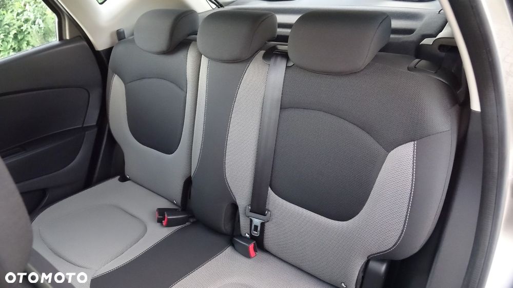 Renault Captur - 23