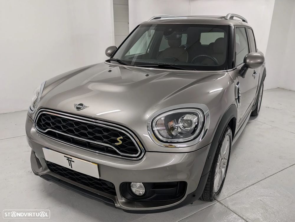 MINI Countryman Cooper SE ALL4 Auto - 1